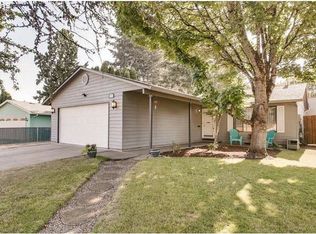 2754 SE Brent St, Hillsboro, OR 97123