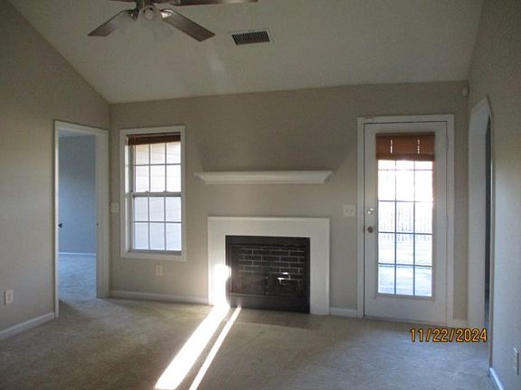 3rd image of 5712 Boby Dr