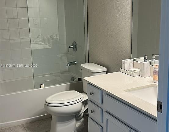 3rd image of 1070 NW 6th Ter