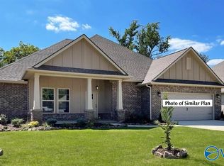 103 Dolf Leaf Ln, Huntsville, AL 35811