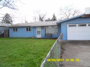 2080 E McAndrews Rd, Medford, OR 97504