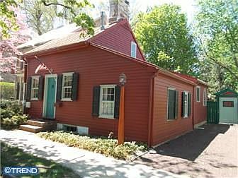 1st image of 152 N Bellevue Ave