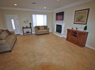 416 N Hagar St, San Fernando, CA 91340