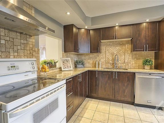 2nd image of 89 Monterey Dr