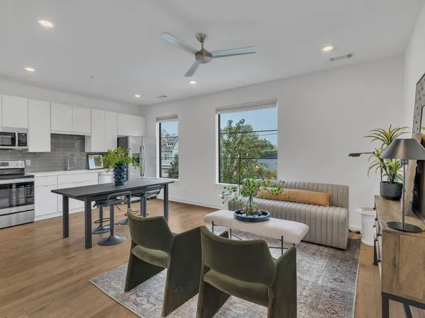 1402 Pillow St #201, Nashville, TN 37203