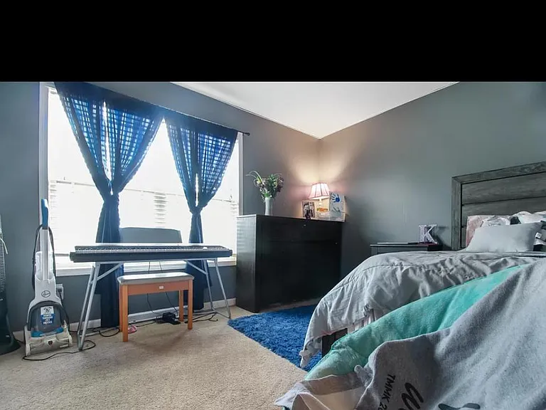102 Cornwallis Dr — Photo 9