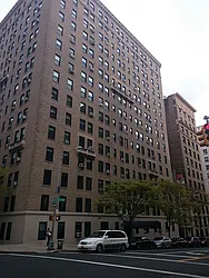 800 West End Avenue in Upper West Side