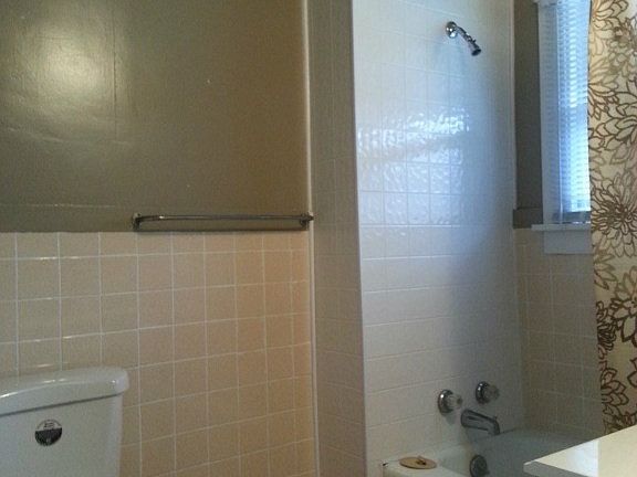 5th image of 3140 West Ave NW