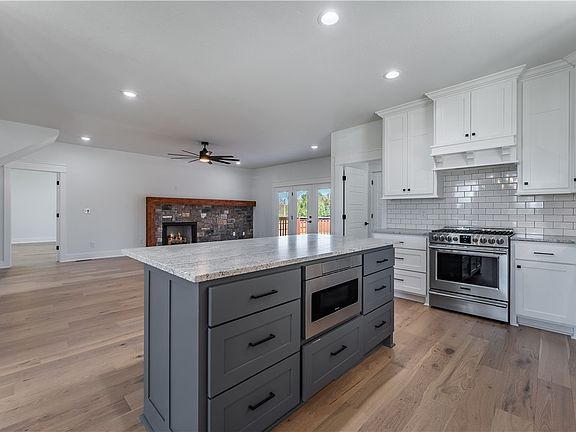5th image of 23 Stonebridge Way