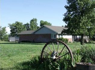 27113 W Mills Ave, Plevna, KS 67568