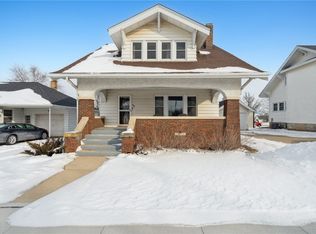 405 Lombard St, Clarence, IA 52216