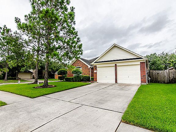 4th image of 3830 Glenhill Dr