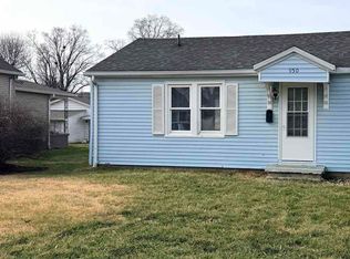 950 N 9th St, Clinton, IN 47842