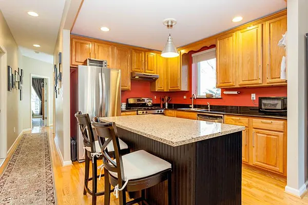 Sold by Town Residential | media 9