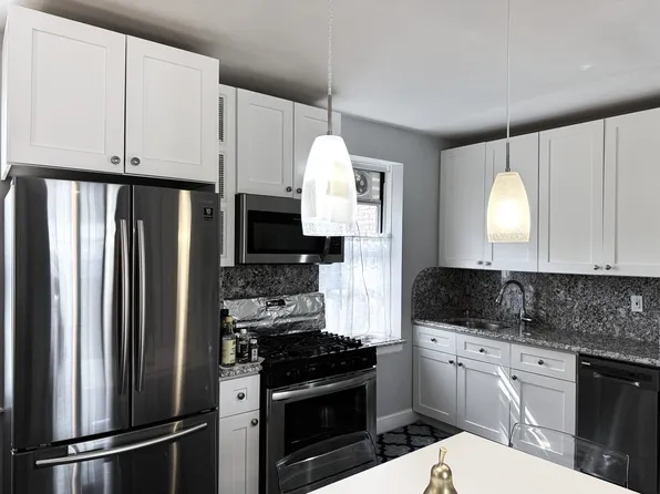 141-12 78th Avenue image 4 of 16