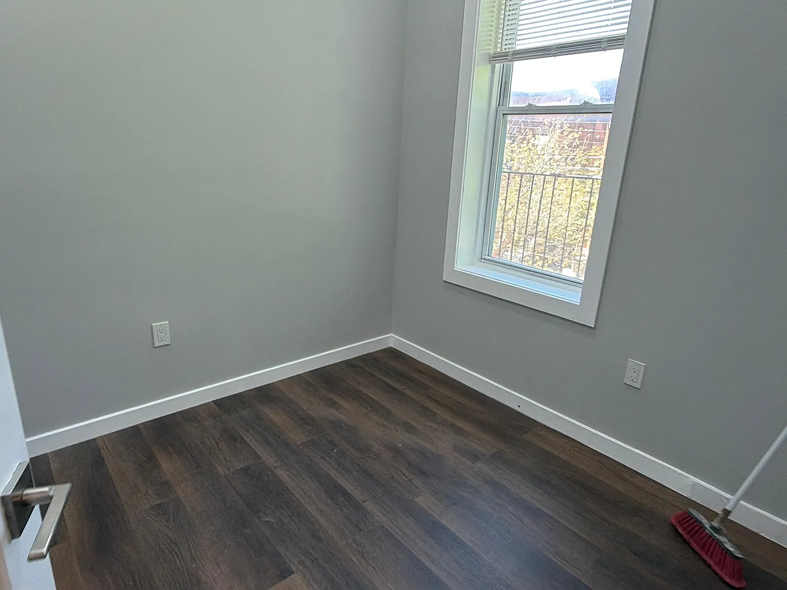1 bed, $2,604 — Photo 2