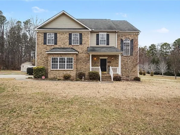 3503 Timber Ridge Lake Rd, Liberty, NC 27298