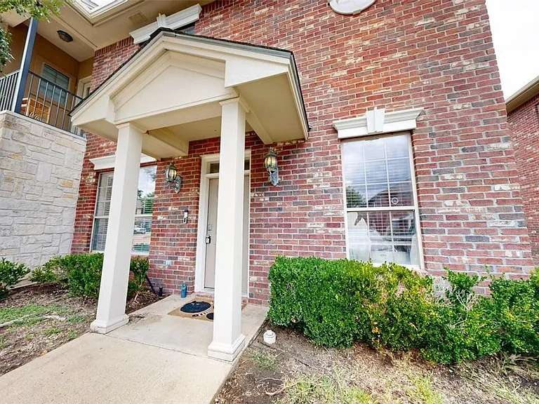 332 Forest Dr — Photo 41