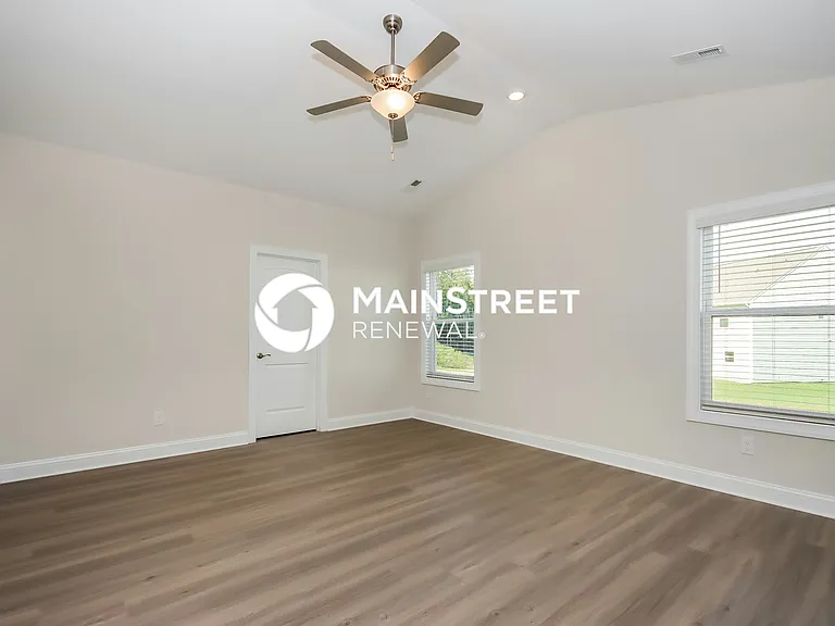 Main Bedroom