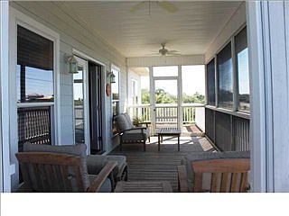 4th image of 301 E Gulf Beach Dr