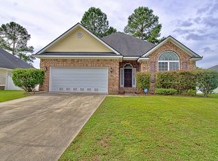 907 Rachel Ln, Hinesville, GA 31313