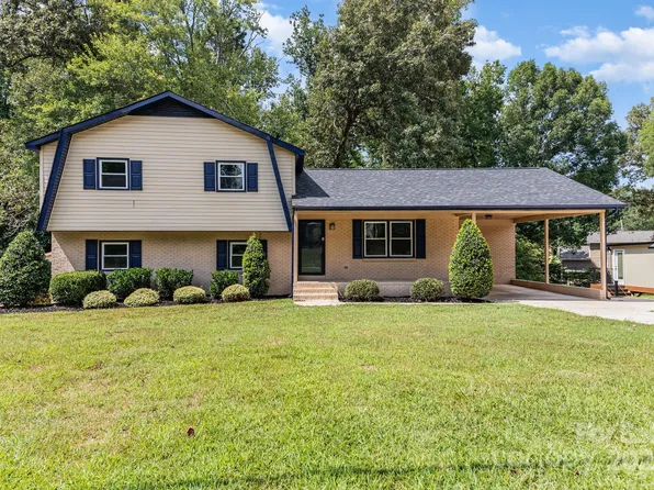 2642 Providence Dr, Gastonia, NC 28052