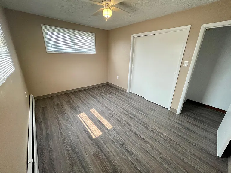 1088 Norwood St #1/2 — Photo 13