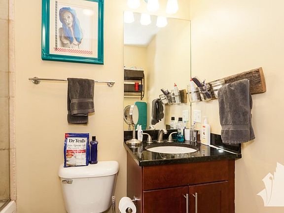 5th image of 4453 N Magnolia Ave #G