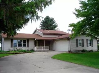 2087 W Losey St, Galesburg, IL 61401