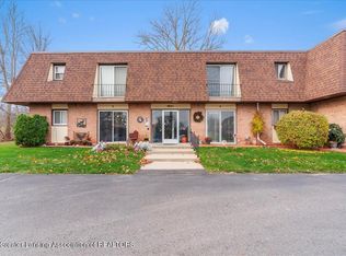 4831 Gull Rd APT 8, Lansing, MI 48917