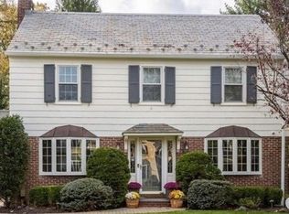 75 Roxbury Rd, Garden City, NY 11530