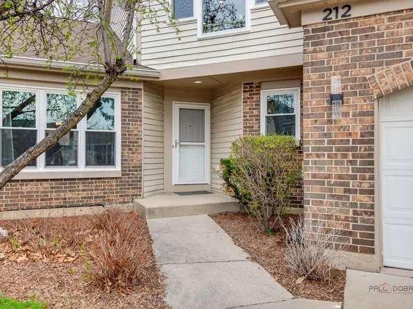 212 Willow Pkwy, Buffalo Grove, IL 60089