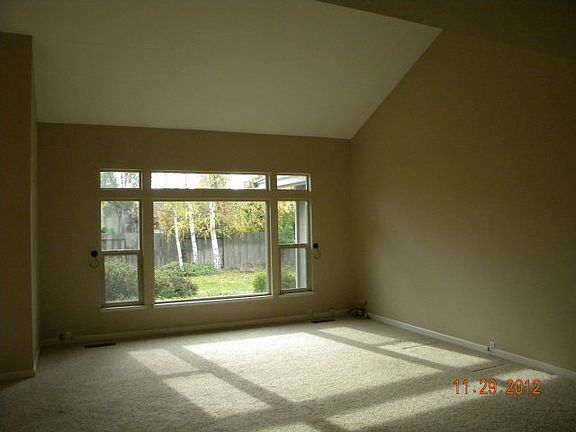 2nd image of 112 Calle Cuesta