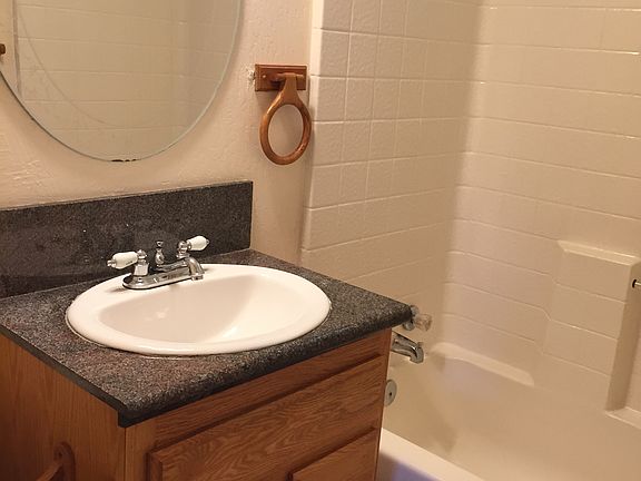 5th image of 4187 Diamond Dr