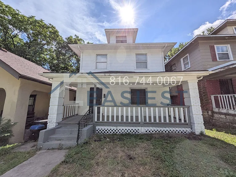 4007 Virginia Ave — Photo 1
