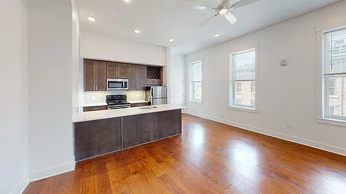 Floor plan 1900 Race St 303