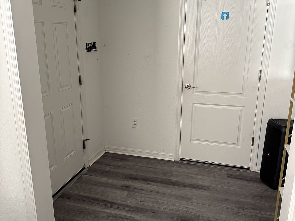 1st image of 6077 Eagle Pointe Dr