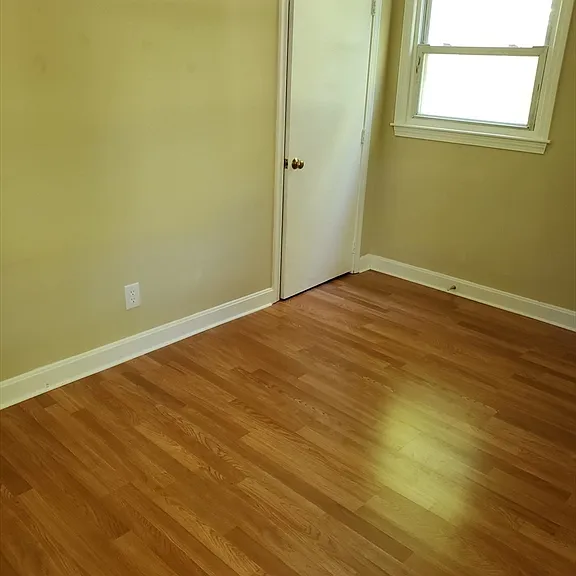 296 Emerson Ave #4 — Photo 6