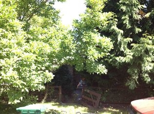 3018 NE 88th St, Seattle, WA 98115