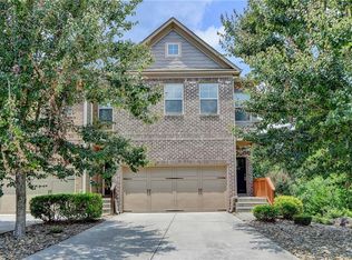 1915 Paxton Ridge Ct, Lilburn, GA 30047