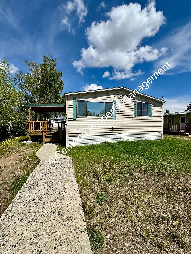 3 bedroom 2 bathroom mobile home off of Cobban in the Cobban Courts Trailer Park! — Photo 1