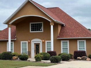 912 Ebenezer Rd, Amity, AR 71921