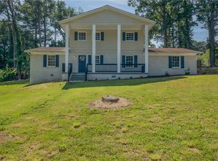 3295 Clearview Dr SW, Marietta, GA 30060