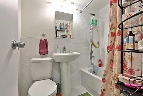 Floor plan JR One Bedroom Apartment