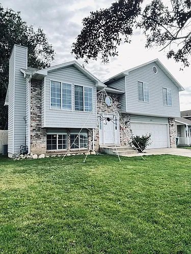 2290 N 1075 E Photo 1