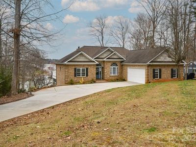 4543 Stonesthrow Dr, Denver, NC, 28037