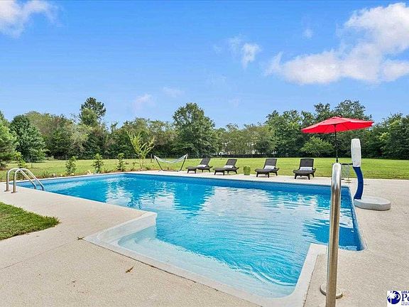 4th image of 824 Preakness Ln