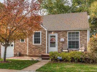 2824 N 69th St, Omaha, NE 68104