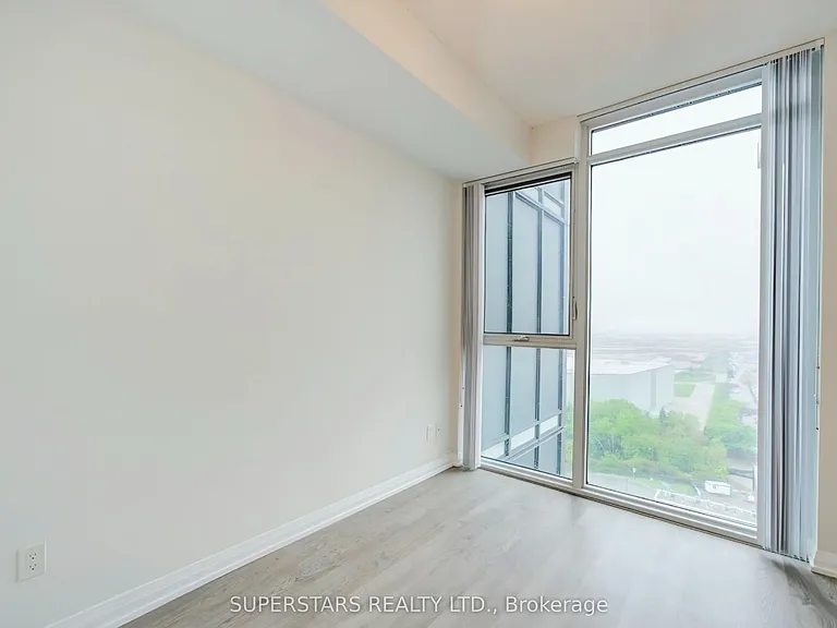7895 Jane St #1616 — Photo 12