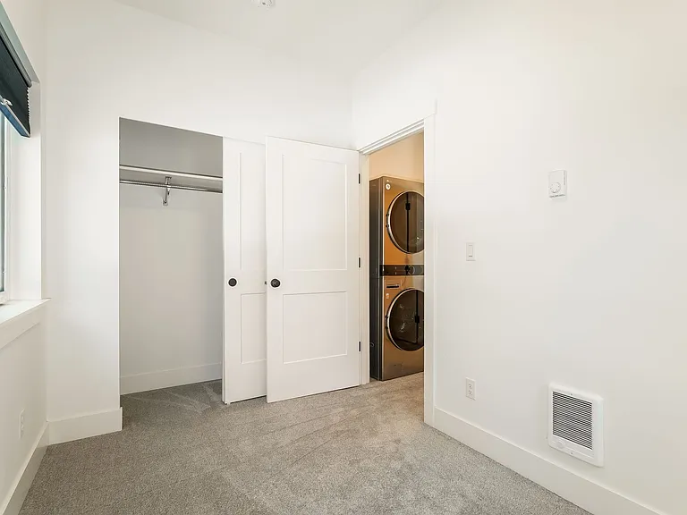12835 9th Ave SW — Photo 14